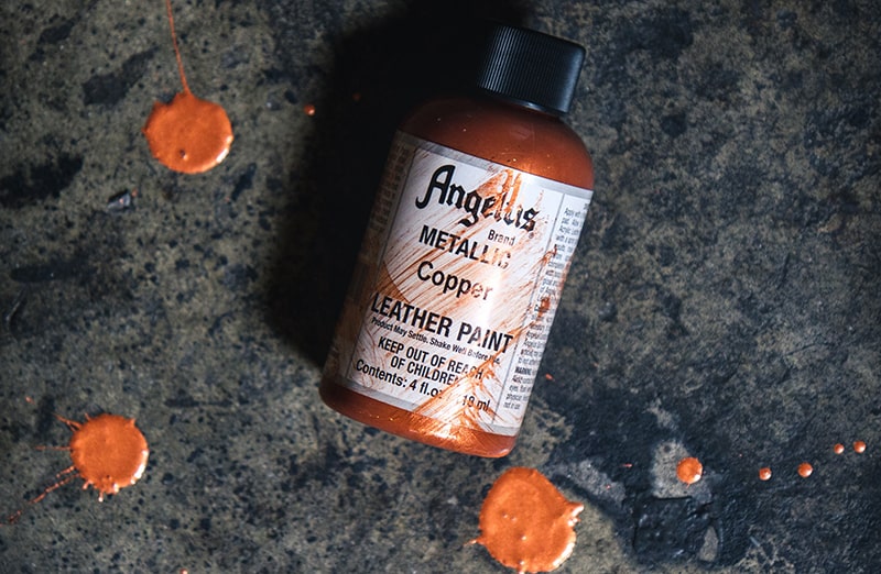 miedziowa farba akrylowa do personalizacji skór licowych, jeansu i tkanin ANGELUS Metallic Leather Paint 4oz