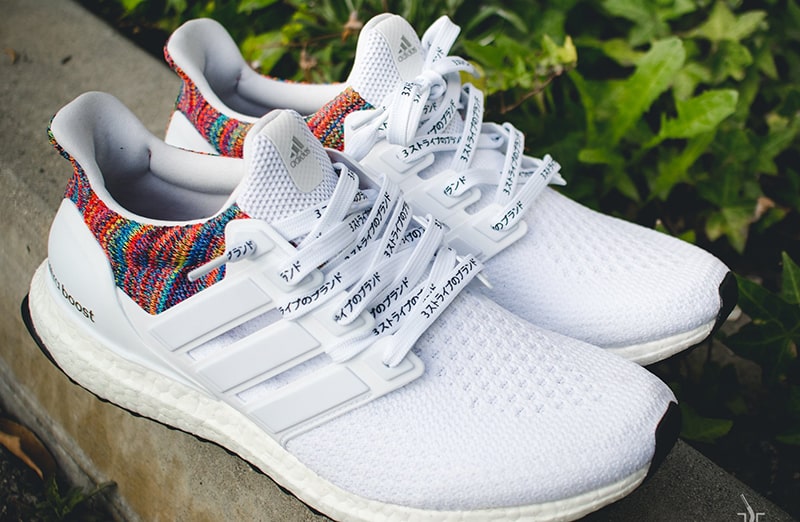 Białe płaskie sznurowadła, sznurówki, sznury do sneakersów, kicksów, Adidas Ultra Boost, Adidas NWD. Customizacja butów Lace Lab.