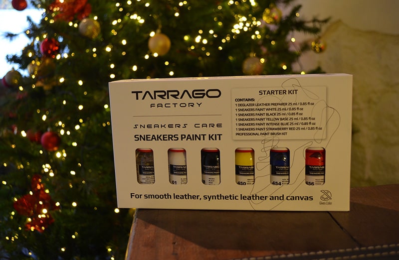 Zestaw dla rękodzielnika. Akrylowe farby i pędzelki do malowania i renowacji butów, ubrań, jeansu, tekstyliow - tarrago sneakers paint kit
