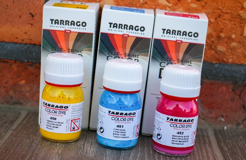 Farby akrylowe CMY PANTONE do customizacji sneakersów i jeansu. Bazowe kolory farb do butów, skór i jeansowych katan.