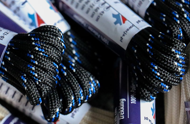 Okrągłe czarno niebieskie sznurowadla 4mm wytrzymale do butow trekkingowych