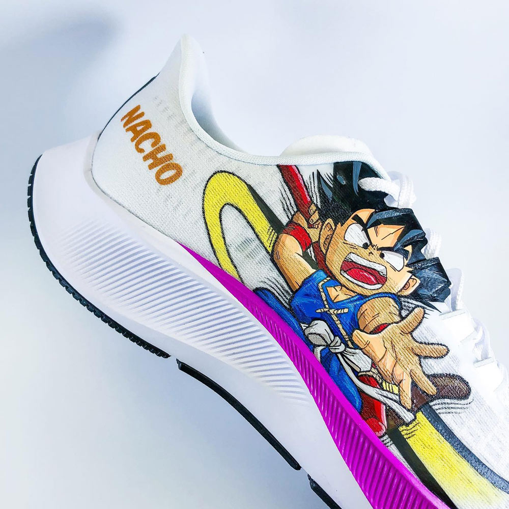 Jak malować buty z siateczki? Farby akrylowe tarrago do malowania jeansu, tkanin, siateczek. Manga, anime. Rękodzieło.