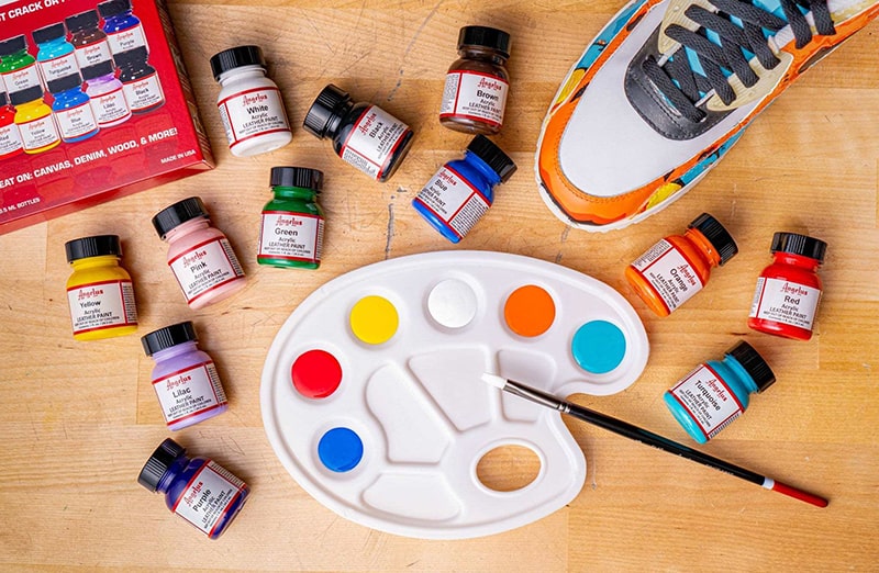 Farby do customizacji sneakersów, jeansu, tkanin Angelus Acrylic Leather Paint BEST Sellers Kit