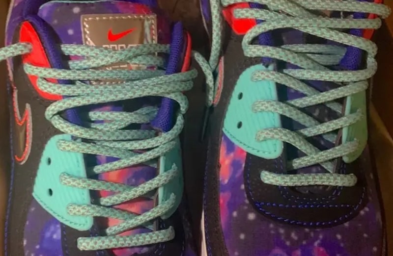 Błękitne okrągłe odblaskowe sznurowadła, sznurówki, sznury do sneakersów, kicksów, Adidas NMD R1, Ultra Boost, Yeezy 350. Customizacja butów Lace Lab.