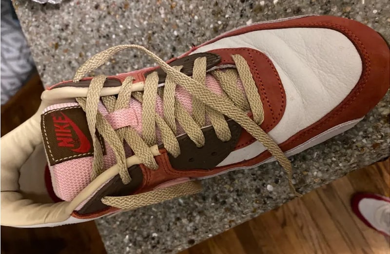 Płaskie beżowe sznurowadła do butów LACE LAB Red Flat laces, personalizacja obuwia, custom, customizacja adidasów