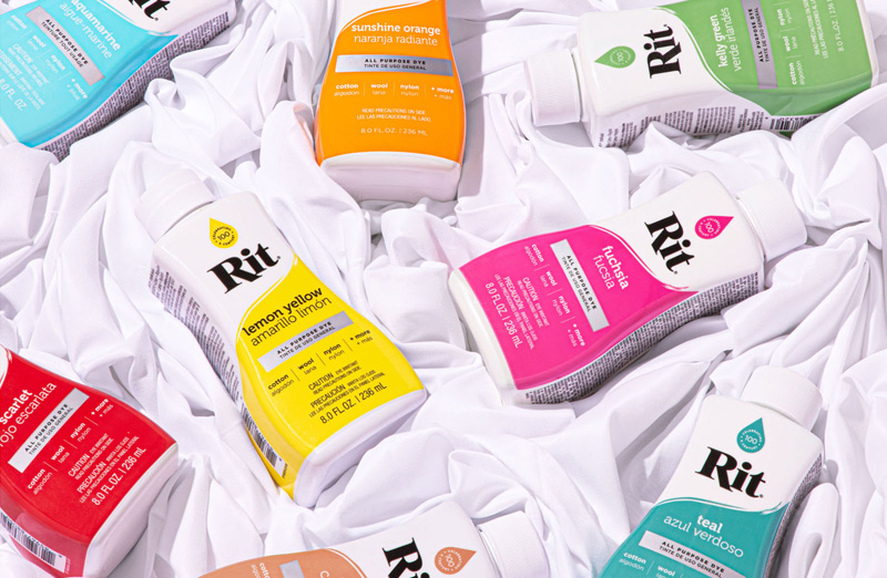 Morski pigment do personalizacji butów, jeansowych katan, plecaków, czapek, t-shirtów i innych akcesoriów. 