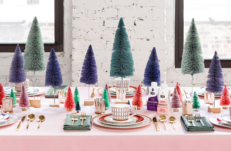 Uniwersalny morski barwnik do tkanin i innych powierzchni w formie płynnej RIT DYE