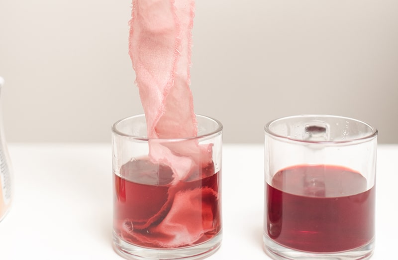 Różowy barwnik rit dye petal pink do farbowania ubrań, tkanin, jeansu