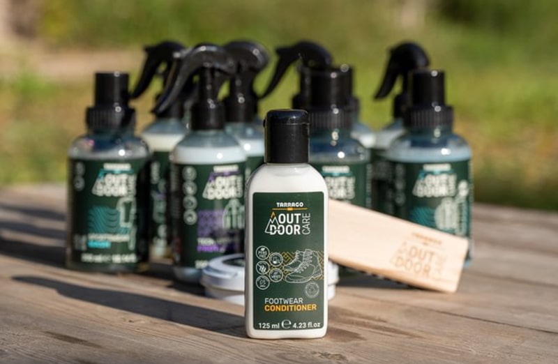 Preparat do pielęgnacji butów sportowych i trekkingowych – widok produktu Footwear Conditioner