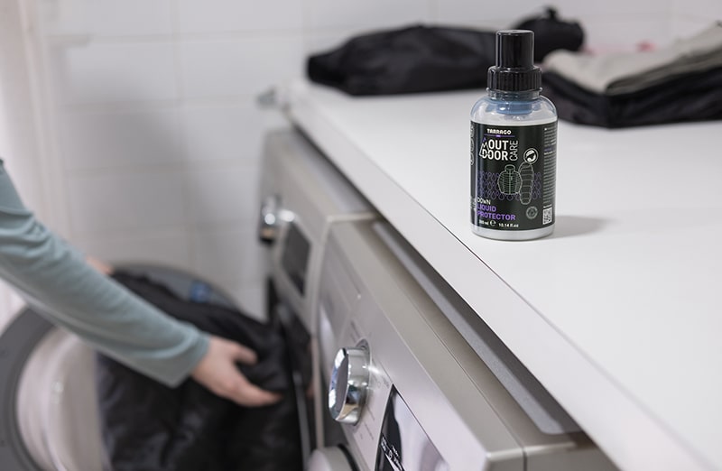 Preparat do impregnacji odzieży outdoorowej z puchem – bez PFAS i VOC