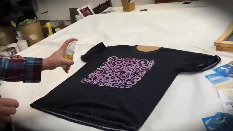 Miejscowy wybielacz do tkanin, ubrań