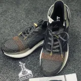Odblaskowe płaskie sznurowadła czarne, stworzone do popularnych modeli Nike air max 90
czy innych modeli Nike