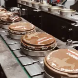 TARRAGO Dubbin 50ml #18 BLACK / CZARNY – intensywnie odżywczy tłuszcz do skór, zapewniający ochronę przed pęknięciami, wodoodporność i elastyczność. Idealny do pielęgnacji obuwia i wyrobów skórzanych.