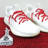 okrągłe czerwone sznurowadła stworzone  do popularnych modeli Adidas Yeezy 350 Boost czy Adidas NMD