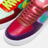 Odblaskowe płaskie sznurowadła czerwone, stworzone do popularnych modeli Nike air max 90s
czy innych modeli nike, adidas
