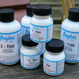 bezbarwny dodatek rozcieńczający do farb angelus acrylic leather paint 2-thin