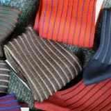 Eleganckie luksusowe podkolanówki i skarpetki męskie - pomysł na prezent. brązowo beżowe