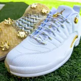 Białe z metalicznym złotem okrągłe sznurowadła stworzone  do popularnych modeli Adidas Yeezy 350 Boost czy Adidas NMD