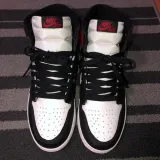 płaskie czarne sznurowadła Lace Lab. Sznurówki do customizacji sneakersów Jordan, Nike, Air Jordan 1, Retro High, Obsidain