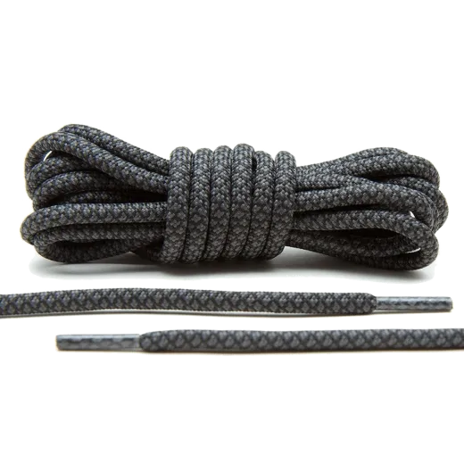 Siwo czarne okrągłe sznurowadła stworzone  do popularnych modeli Adidas Yeezy 350 Boost czy Adidas NMD