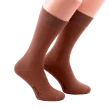 jasnobrązowe skarpety męskie gładkie bawełniane idealne do butów eleganckich 