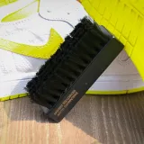 Bukowa szczotka od czyszczenia obuwia