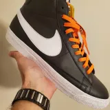 Neonowe pomarańczowo czarne sznurowadła Lace Lab. Sznurówki do customizacji sneakersów - nike, off-white