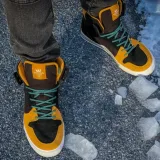 Okrągłe sznurowadła miętowo czarne stworzone  do popularnych modeli Adidas Yeezy 350 Boost czy Adidas NMD