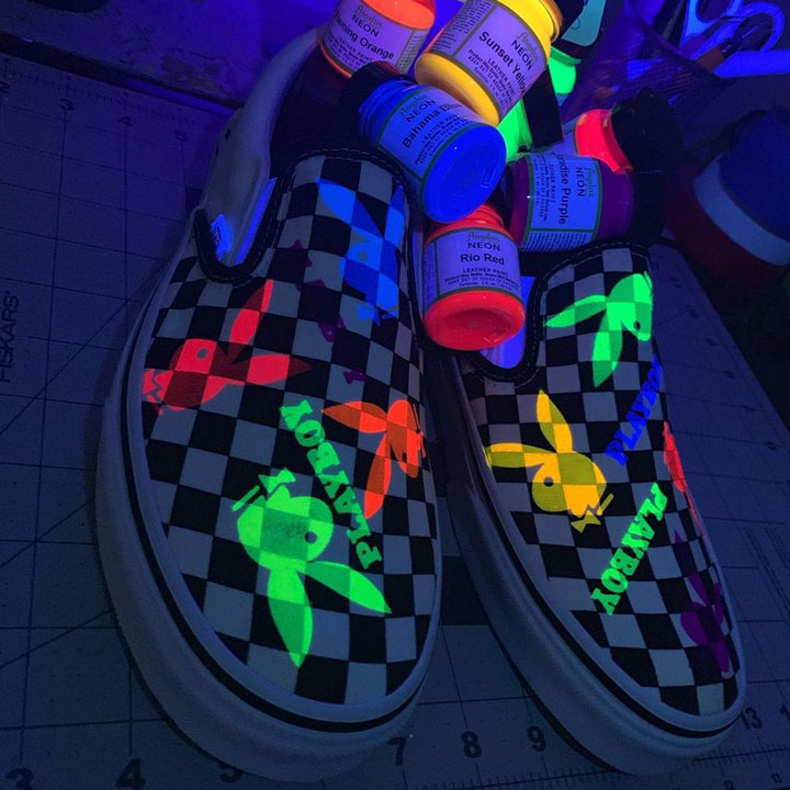 Custom Neon Playboy Vans świecące farby do customizacji tkanin, jeansu, skór Angelus Acryclic Paint
