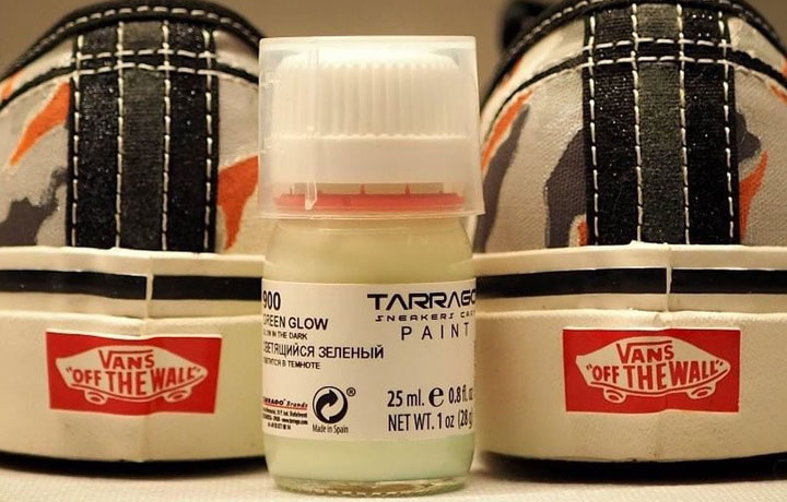 Custom Vans by @szuz.em