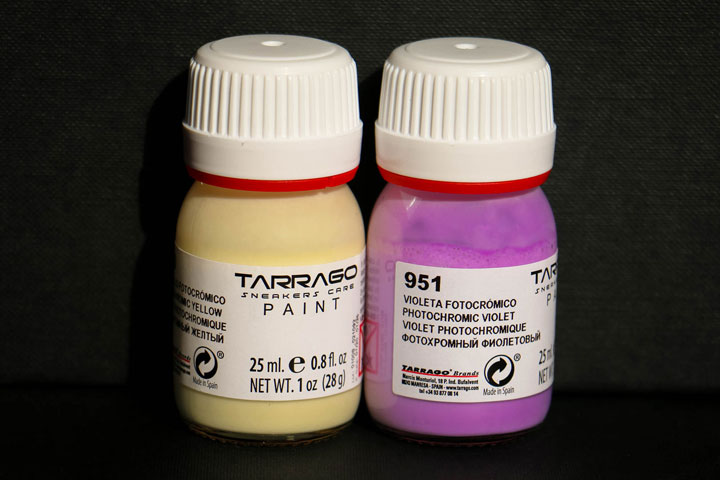 Farby fotochromowe po naświetleniu